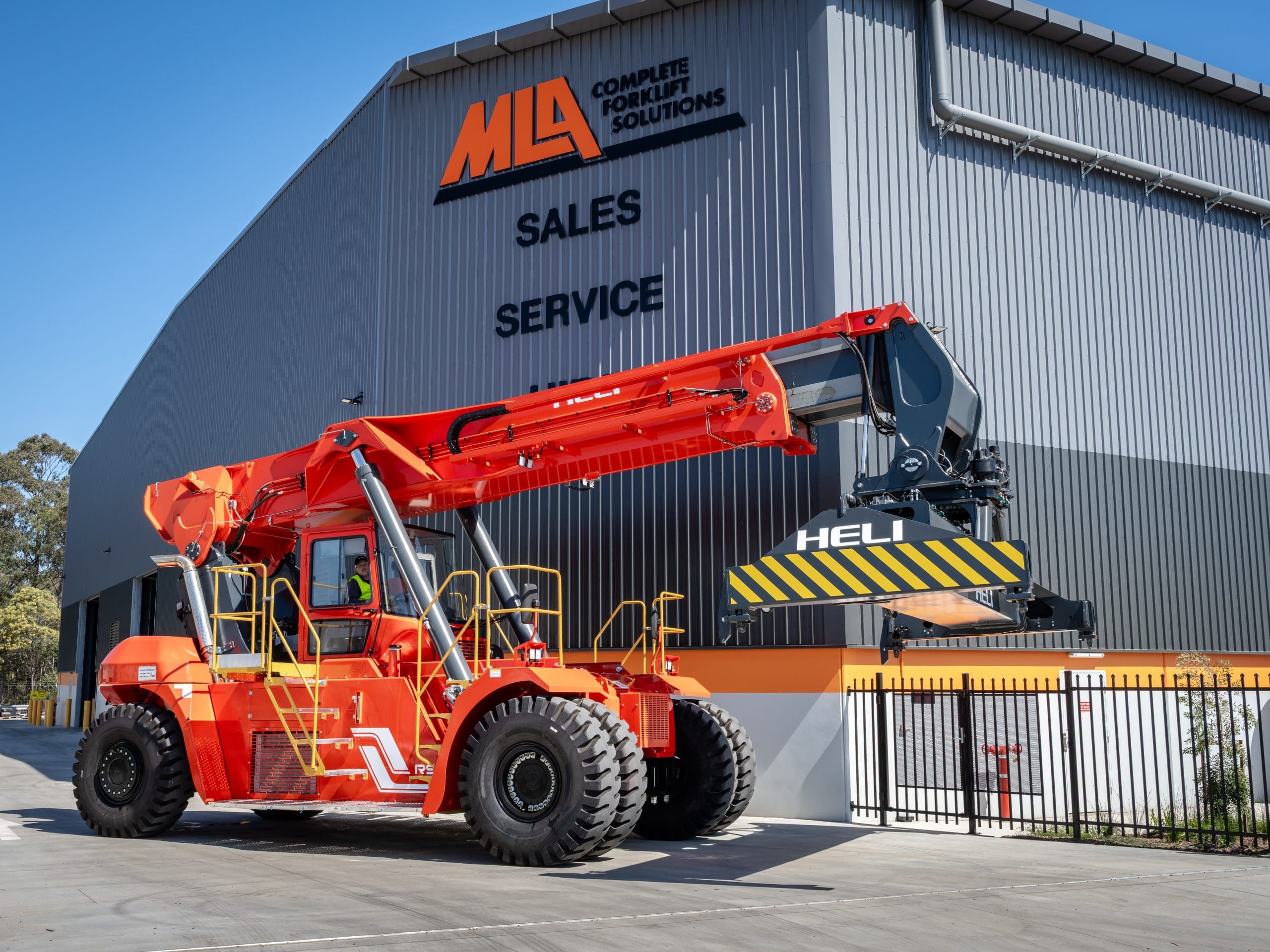 HELI Reach Stacker Forklifts | HELI Reach Truck
