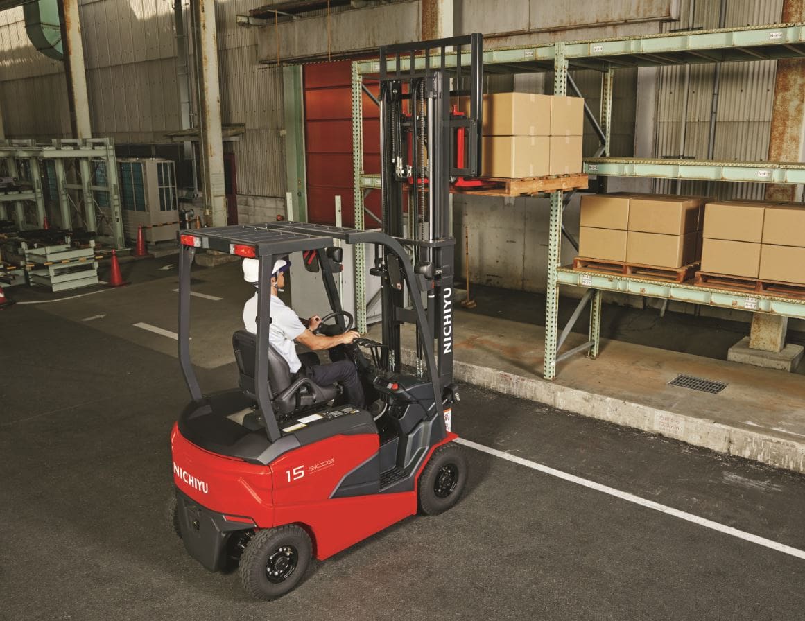 Nichiyu Electric 4 Wheel Counterbalance Forklift