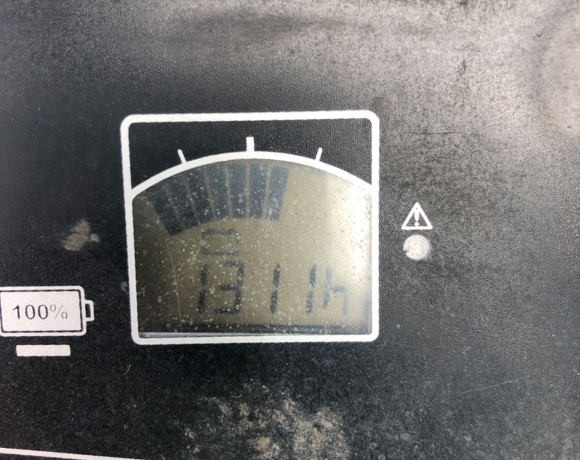 Good Condition Mitsubishi Electric Pallet Jack for Sale image 4