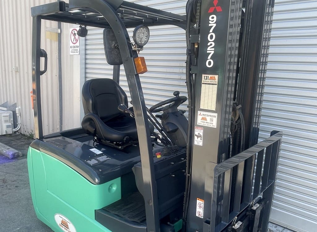 Excellent Condition FB18TCB Mitsubishi Forklift for Sale image 5
