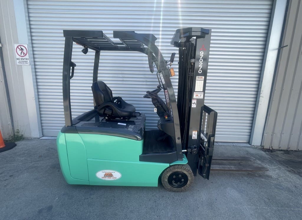 Excellent Condition FB18TCB Mitsubishi Forklift for Sale image 6