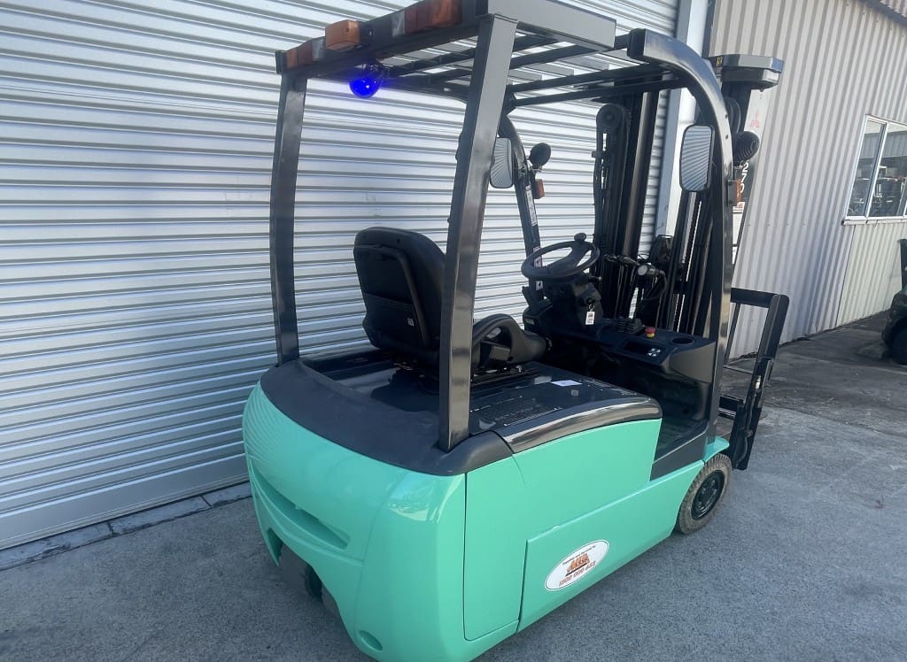 Excellent Condition FB18TCB Mitsubishi Forklift for Sale image 7
