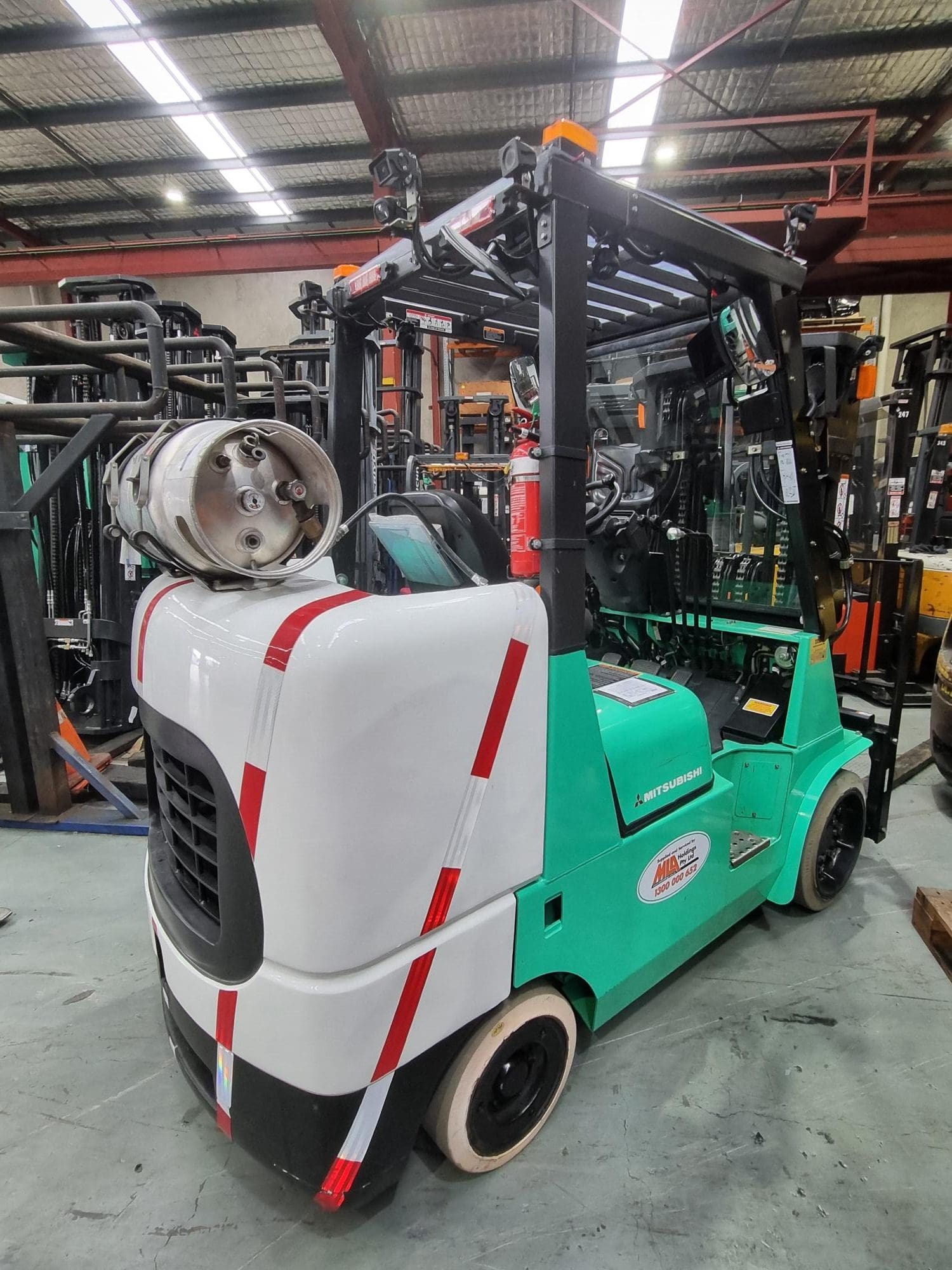 Mitsubishi FGC45KC LPG Cushion Tyre Forklift image 2
