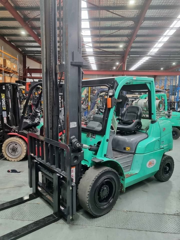 Mitsubishi FG45 4.5 Tonne LPG Forklift for Sale