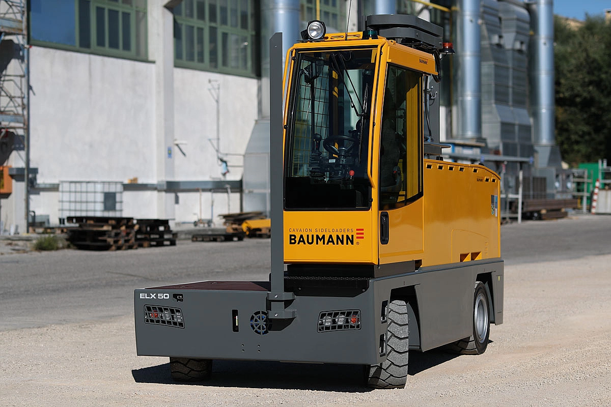 Baumann electric sideloader forklift in industrial environment