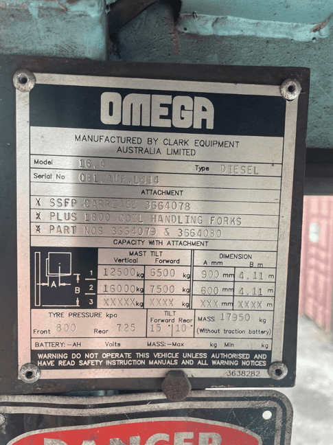 Used 16T Diesel Omega Forklift image 3
